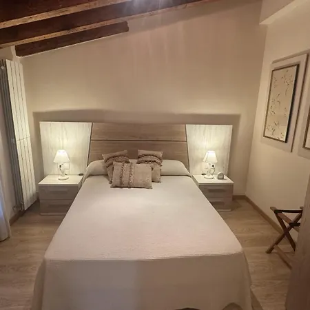 شقة Turisticos De Collado 3 سوريا