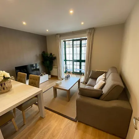 Turisticos De Collado 3 شقة