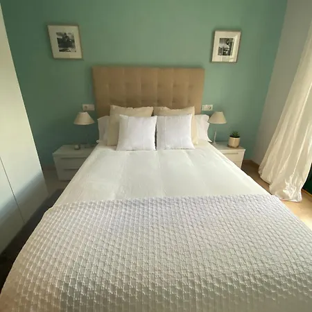 شقة Turisticos De Collado 3 *